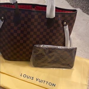 LV Neverfull Tote